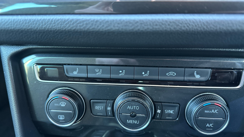 Volkswagen Tiguan 2.0 TDi 150 SEL 5dr Diesel Estate